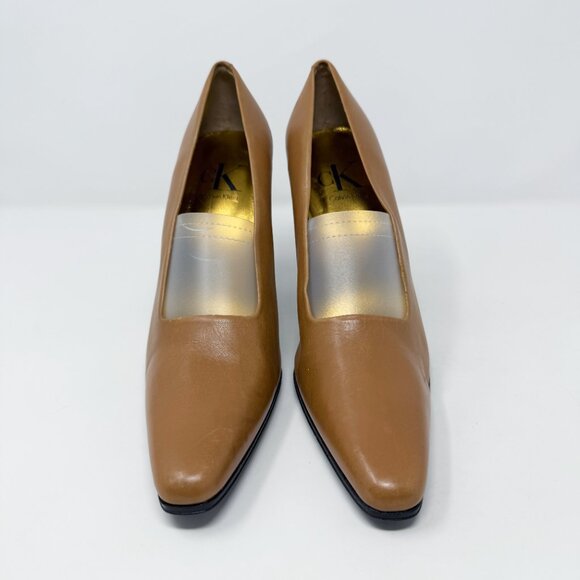 Vintage 90s Calvin Klein Camel Tan Leather Pointy Toe Pumps Size 8 Made in Spain - Picture 2 of 12